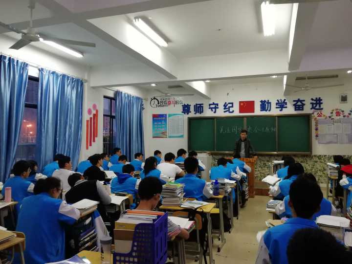 7423bea7a9bd0c75.jpg